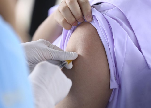 Radunoviæ: Vakcinisati obolele od reumatoidnog artritisa, èak i decu